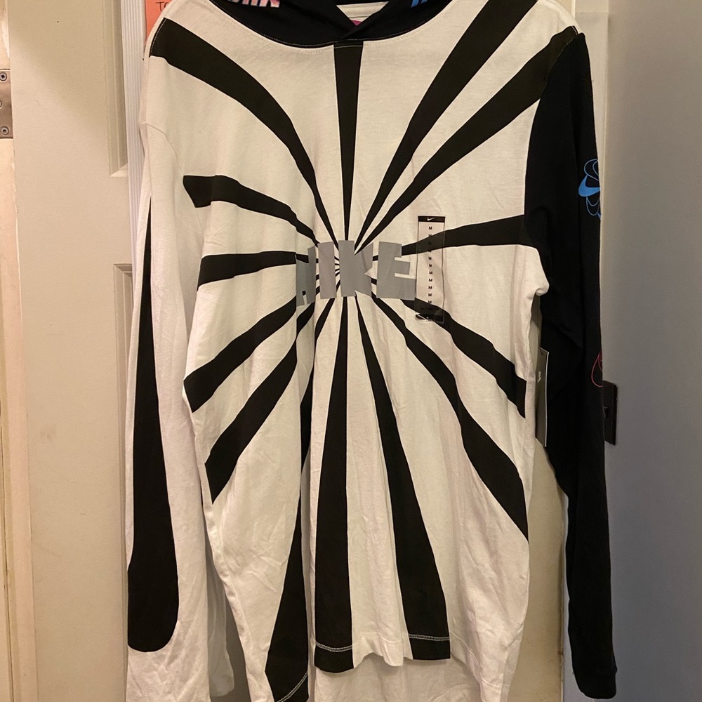 NWT Nike Logo Overprint Hooded Longsleeve